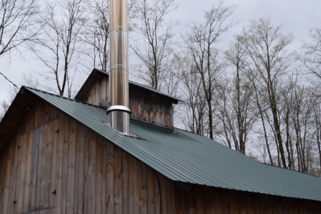 ackermann-maple-farm-sugar-roof