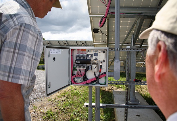 clarendon-solar-farm-wire-box